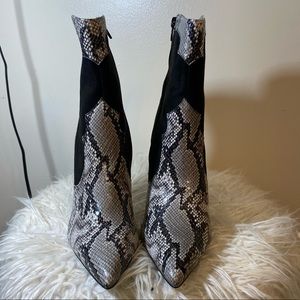Shoe Dazzle Capri Boots